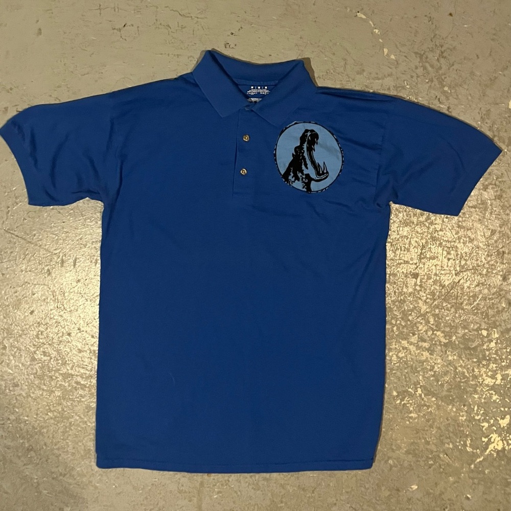 Blue vintage Gildan polo shirt